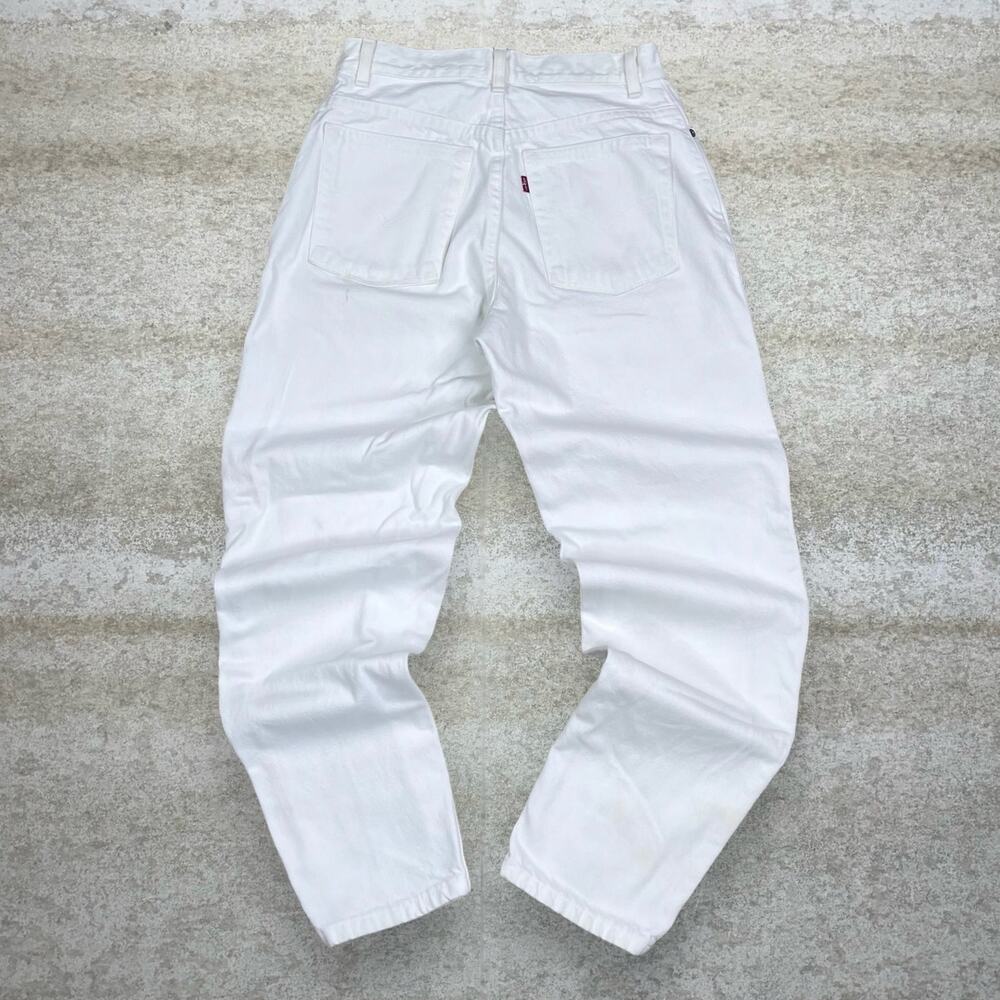 Vintage 90s Levis Jeans 550 28x30 Relaxed Fit  Snow White Made USA Tapered